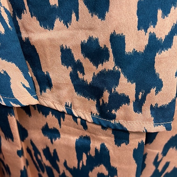 NWT,bebe Faux Wrap Tiered Skirt Dress,oramilt color - Picture 13 of 17